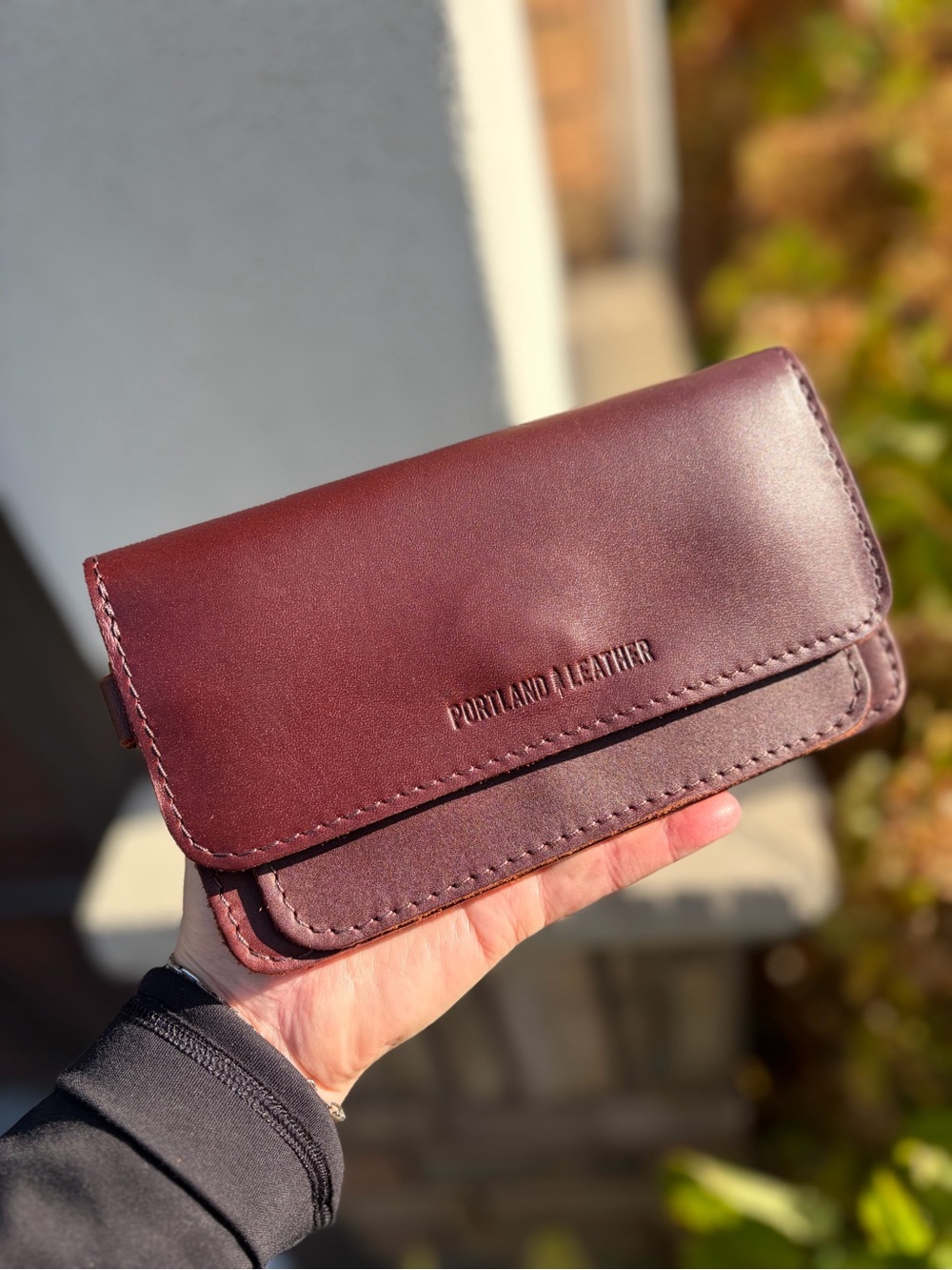 EUC Portland Leather Goods Lily Wristlet wallet in Cognac